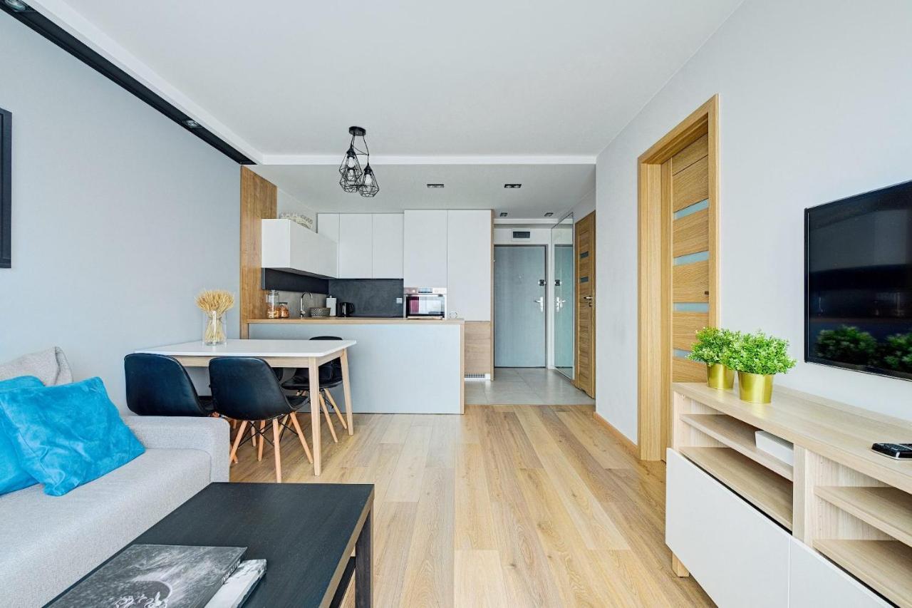 Plater Residence Apartments Warsaw Exterior photo